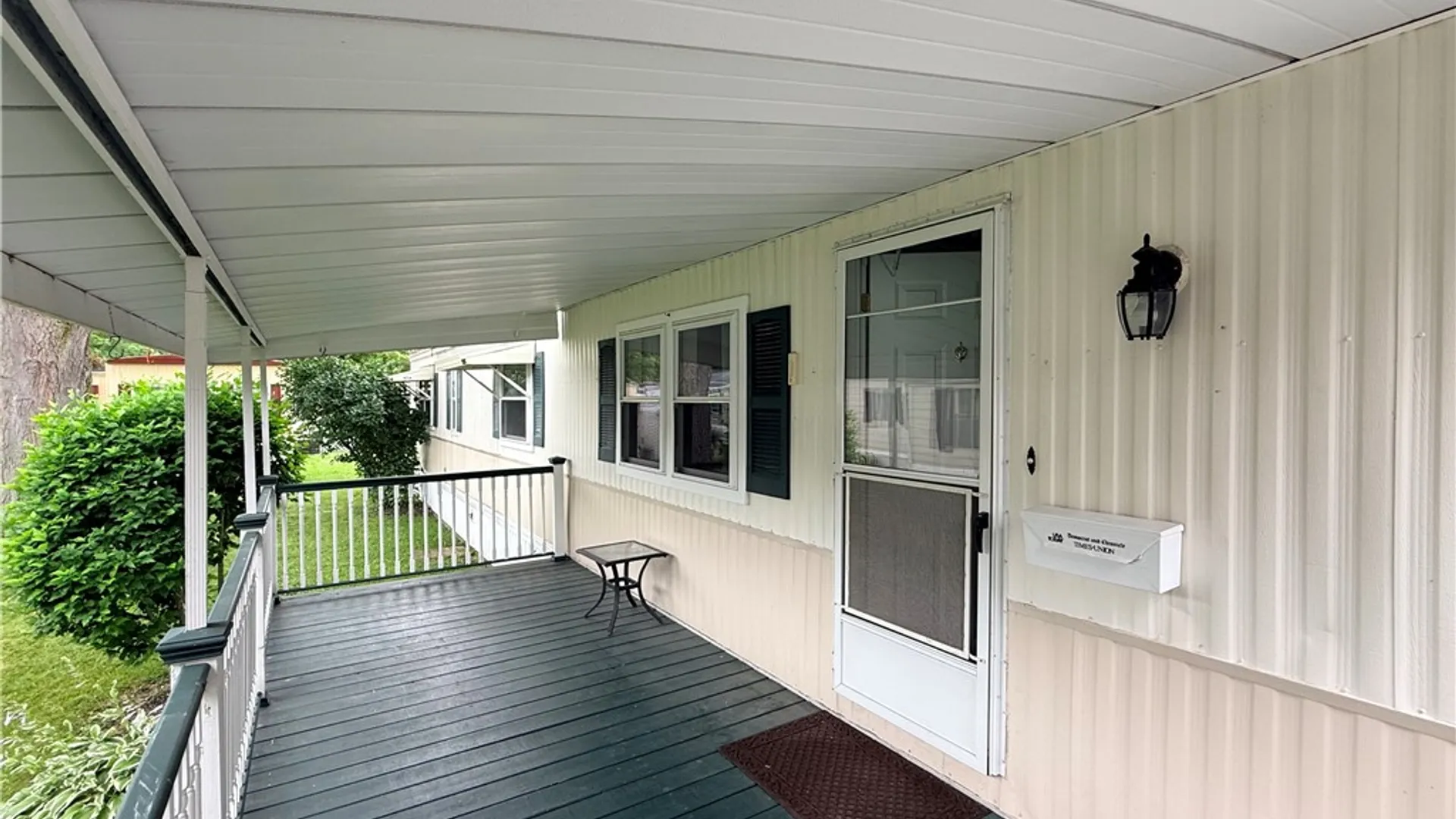 Property at 37 Keuka Lane, Manchester, NY 14504 4