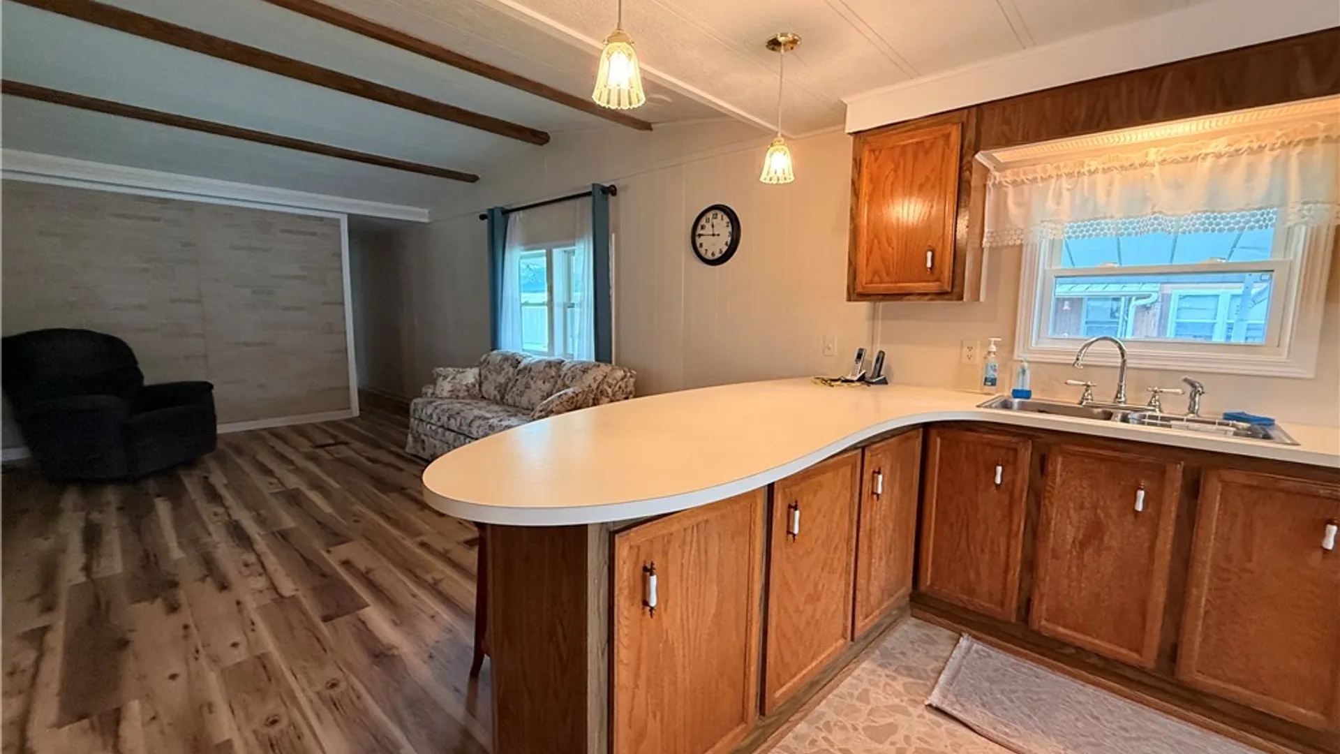 Property at 37 Keuka Lane, Manchester, NY 14504 14
