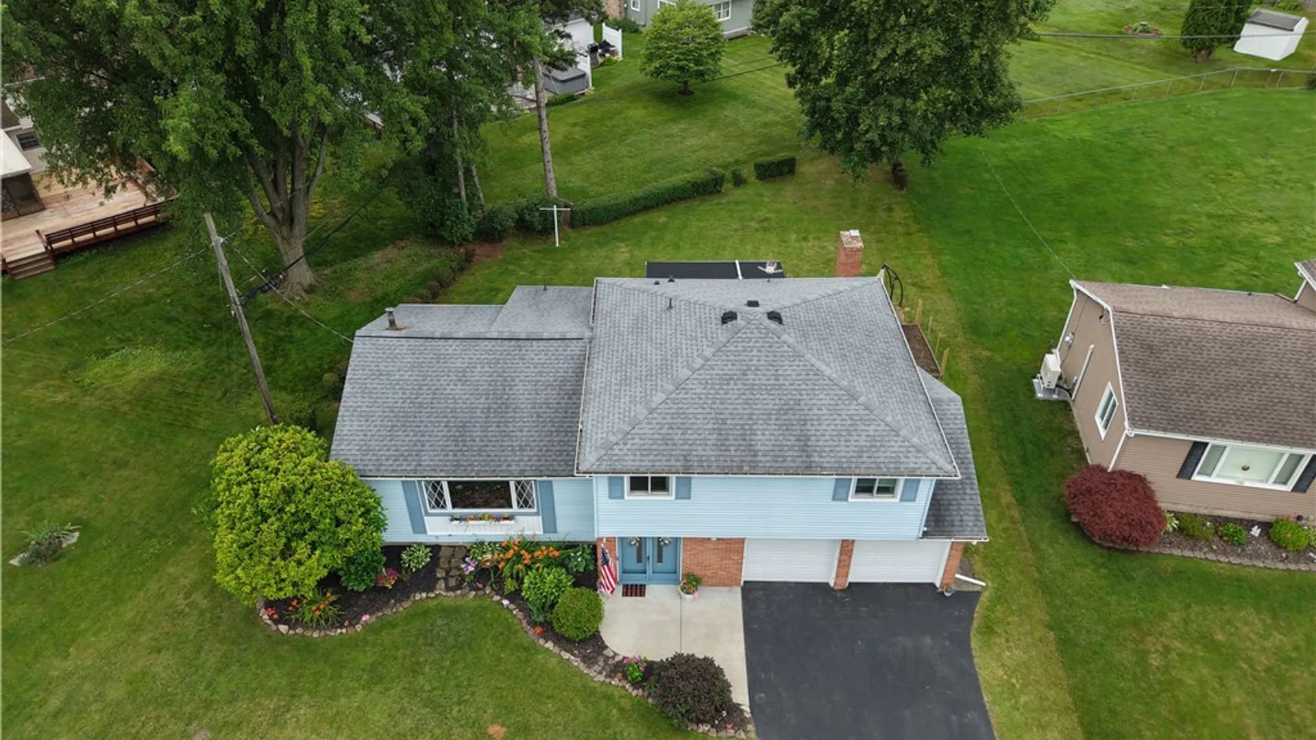 Property at 45 Sandoris Circle, Irondequoit, NY 14622 32