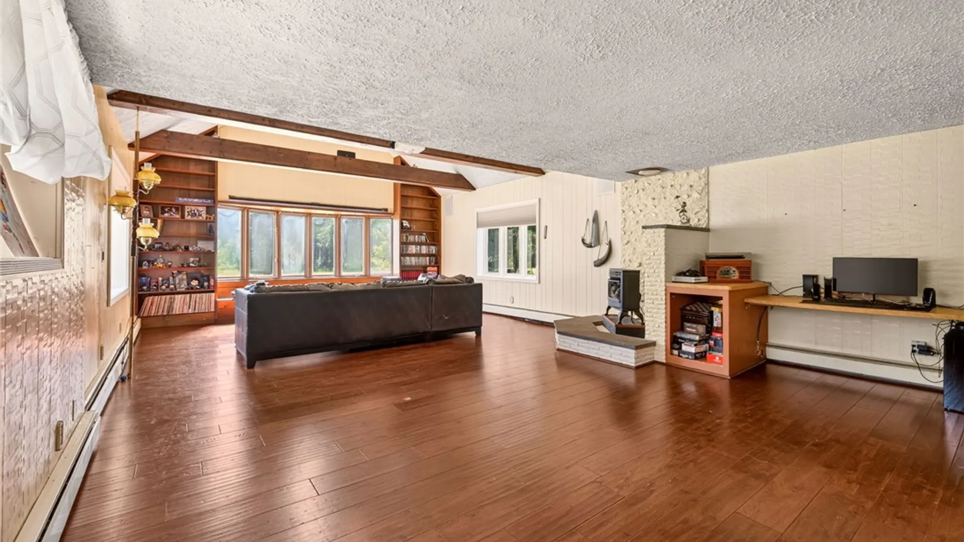 Property at 1985 Dublin Road, Penfield, NY 14526 9