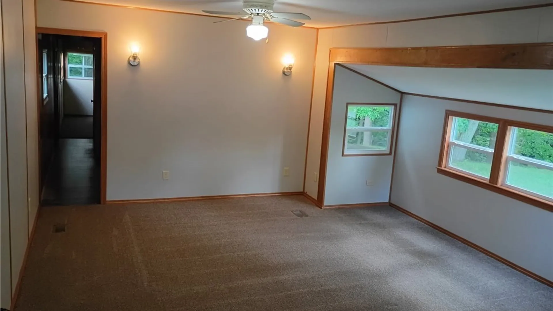 Property at 111 Andrus Court, Hanover, NY 14136 4