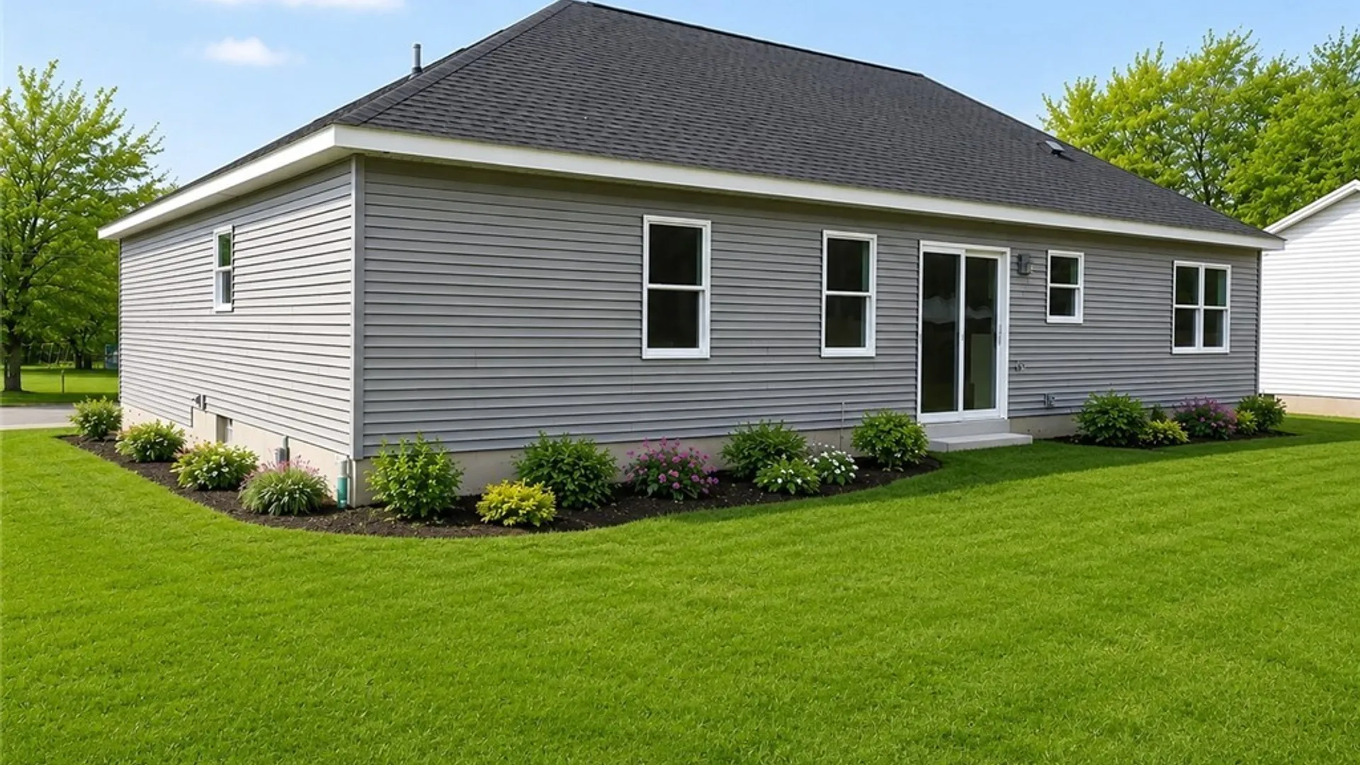 Property at 6515 Burke Road, Hamburg, NY 14085 16