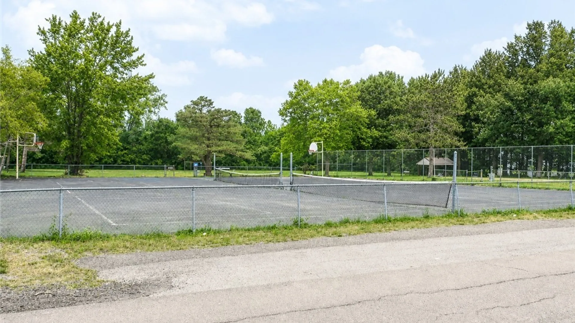 Property at 6515 Burke Road, Hamburg, NY 14085 17