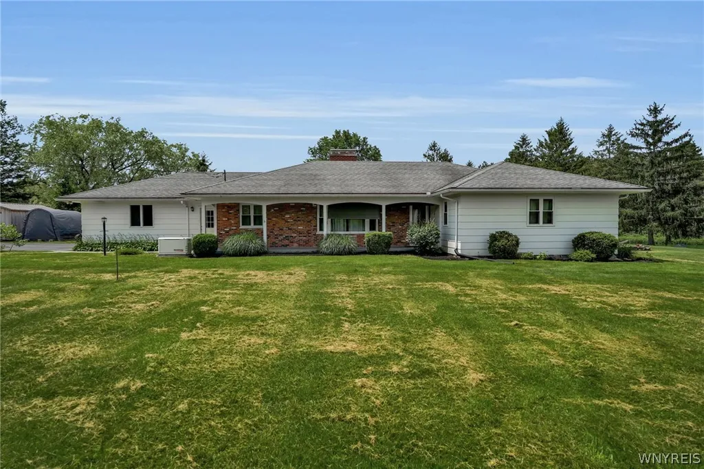 Property at 9560 Savage Road, Holland, NY 14080