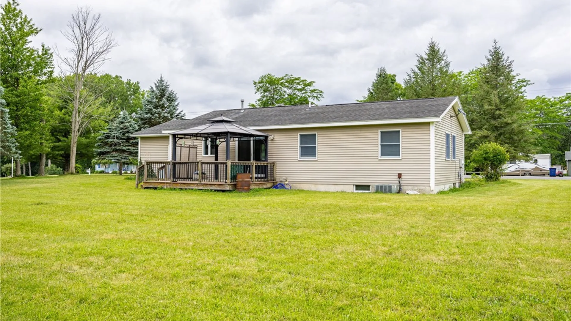 Property at 1676 Walworth Road, Macedon, NY 14522 28