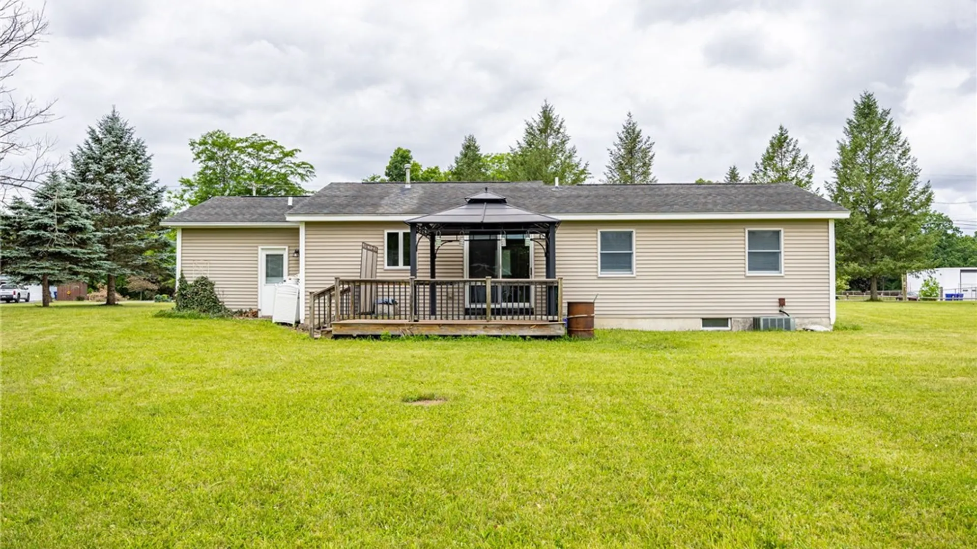 Property at 1676 Walworth Road, Macedon, NY 14522 29