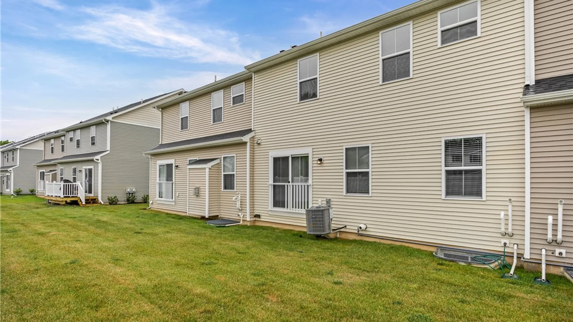 Property at 1054 Banjo Run, Victor, NY 14564 24