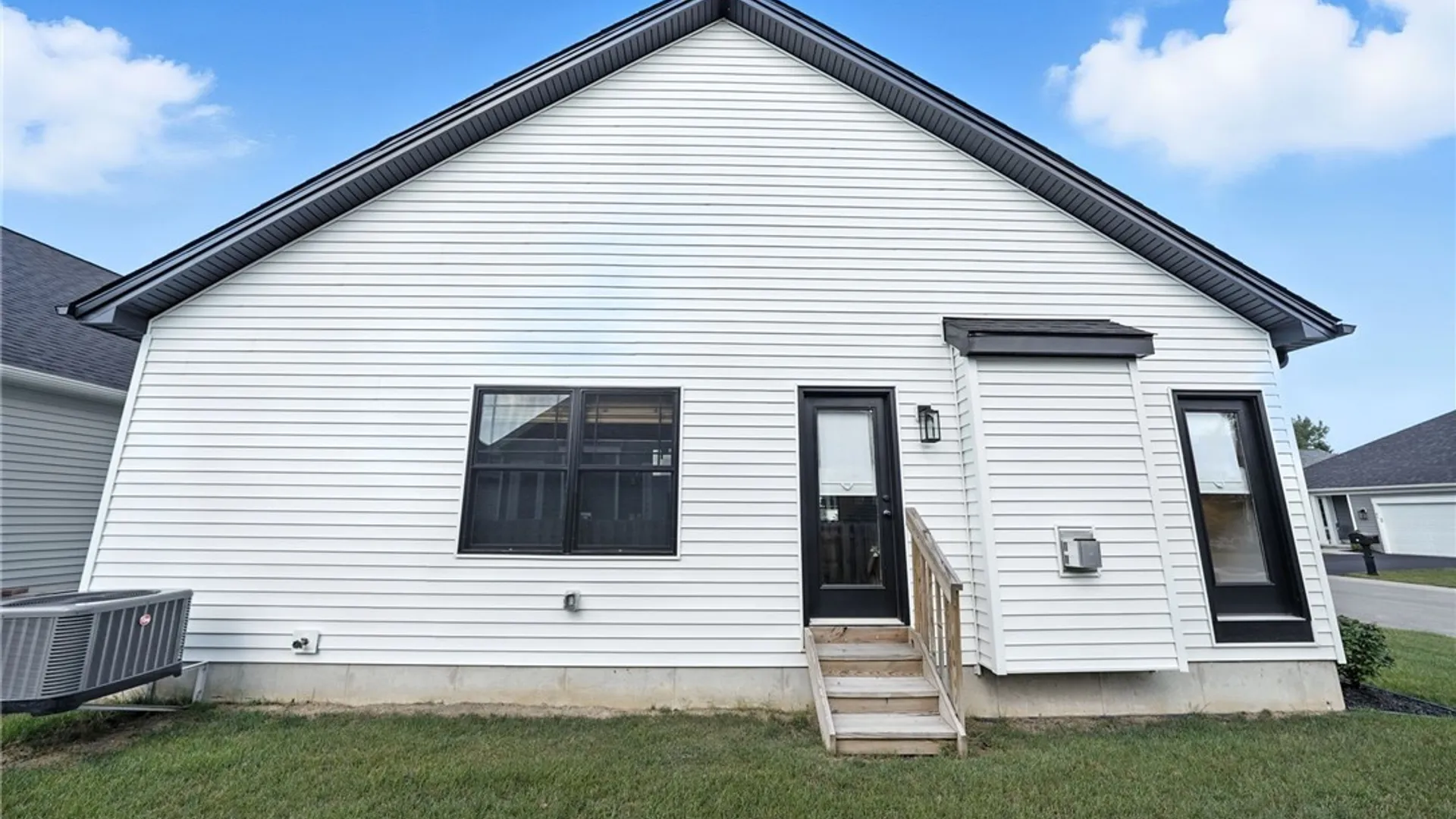 Property at 81 Grambo Drive, Lancaster, NY 14086 47