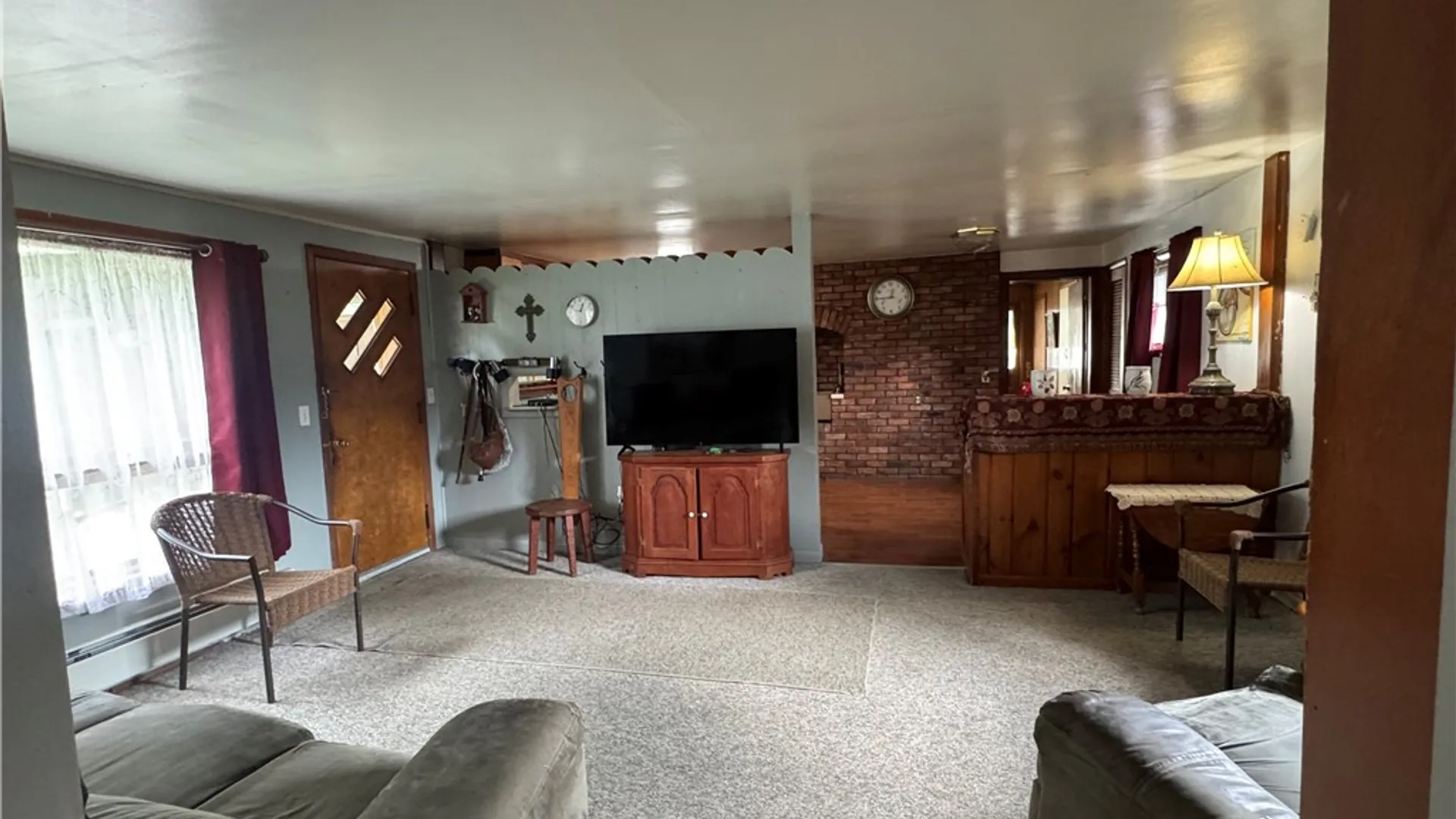 Property at 10 Jefferson Avenue, Oneonta, NY 13820 6