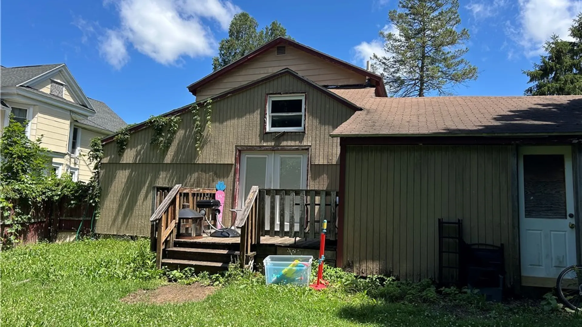 Property at 1722 Valley Drive, Syracuse, NY 13207 4