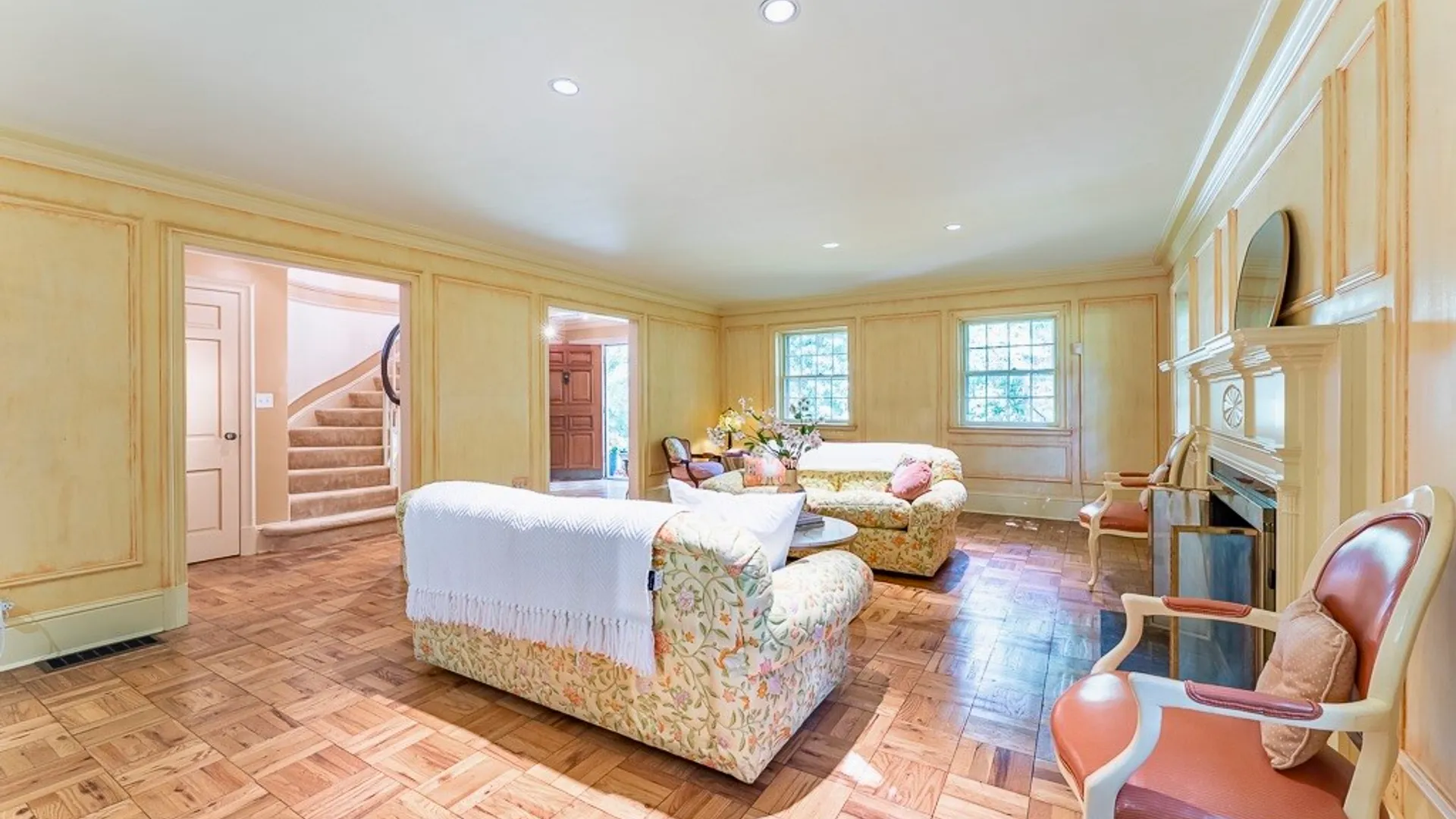 Property at 28 San Rafael Drive, Pittsford, NY 14618 5