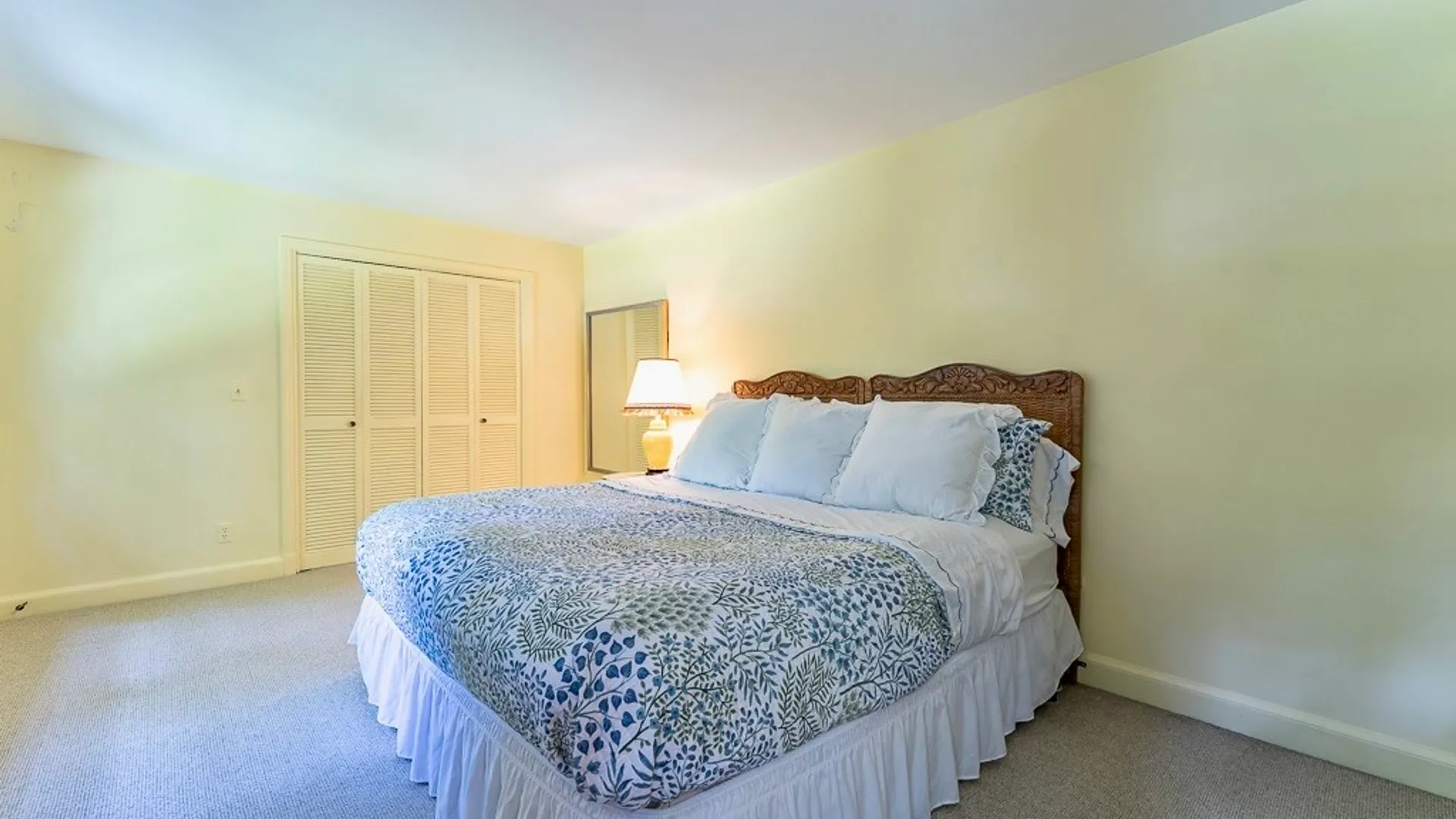 Property at 28 San Rafael Drive, Pittsford, NY 14618 36
