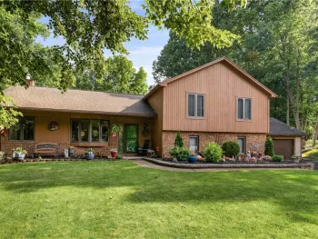 Property at 14 Maryknoll Circle, Livonia, NY 14487