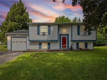 Property at 43 Curtisdale Lane, Hamlin, NY 14464