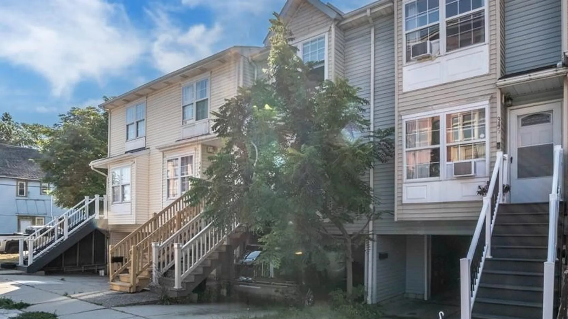 Property at 345 Connecticut Street, Buffalo, NY 14213 3