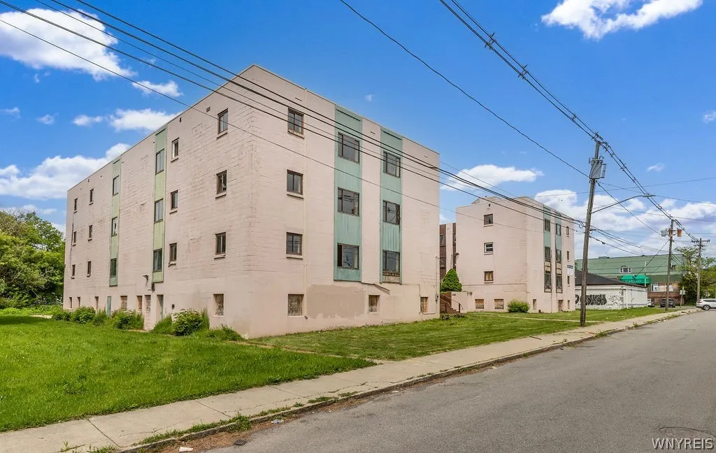 Property at 628 9th Street, Niagara Falls, NY 14301