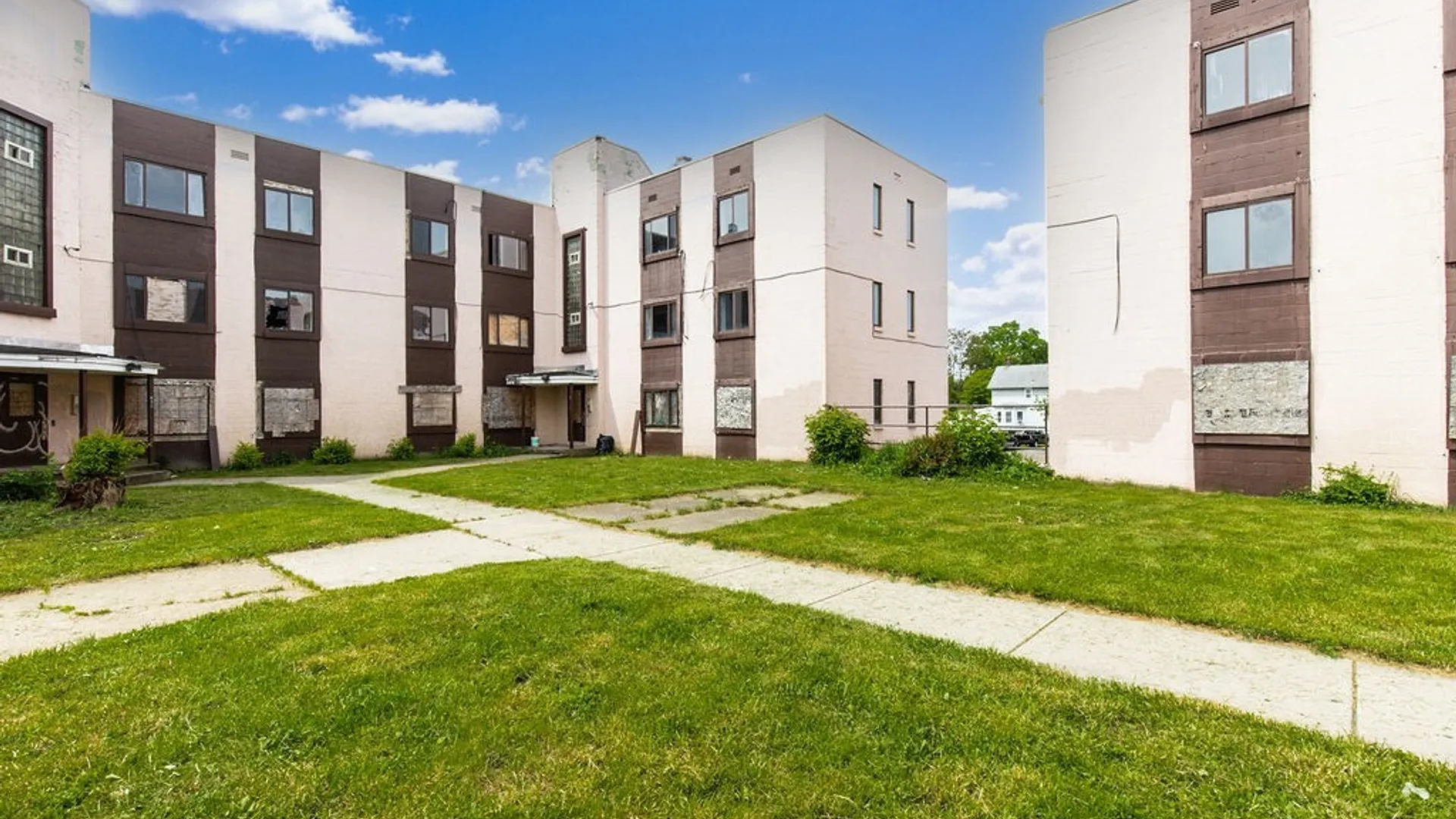 Property at 628 9th Street, Niagara Falls, NY 14301 6