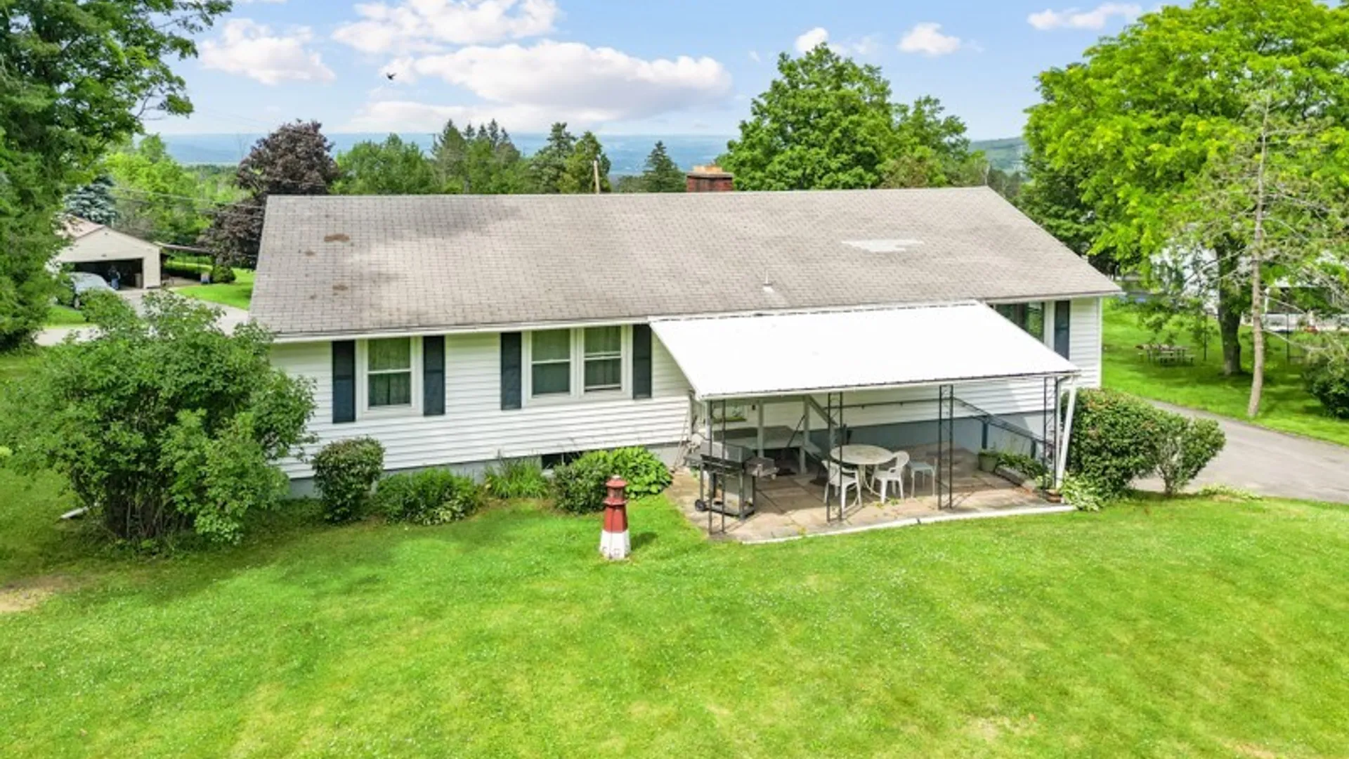 Property at 182 Hinman rd, German Flatts, NY 13407 11