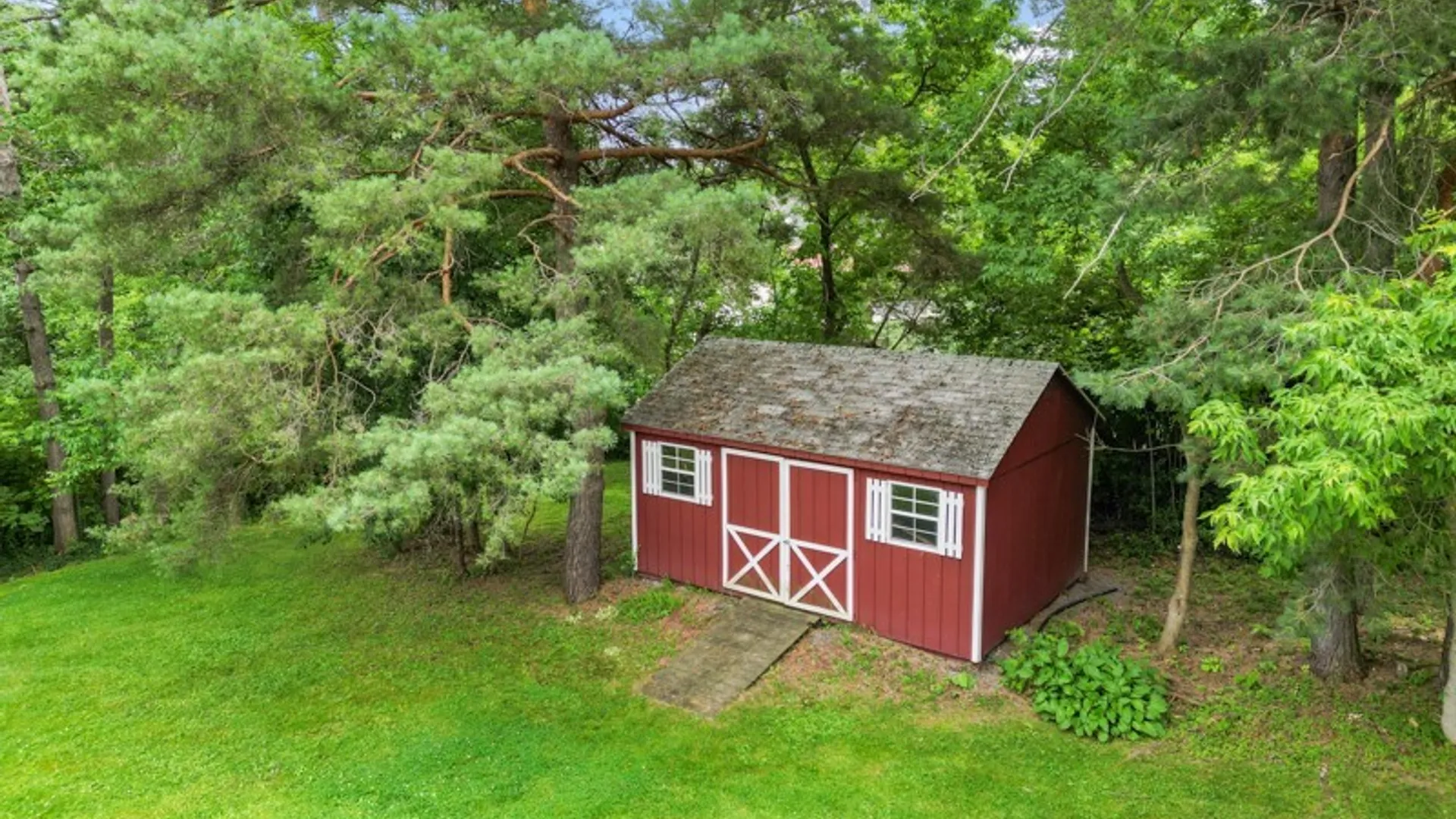 Property at 182 Hinman rd, German Flatts, NY 13407 12