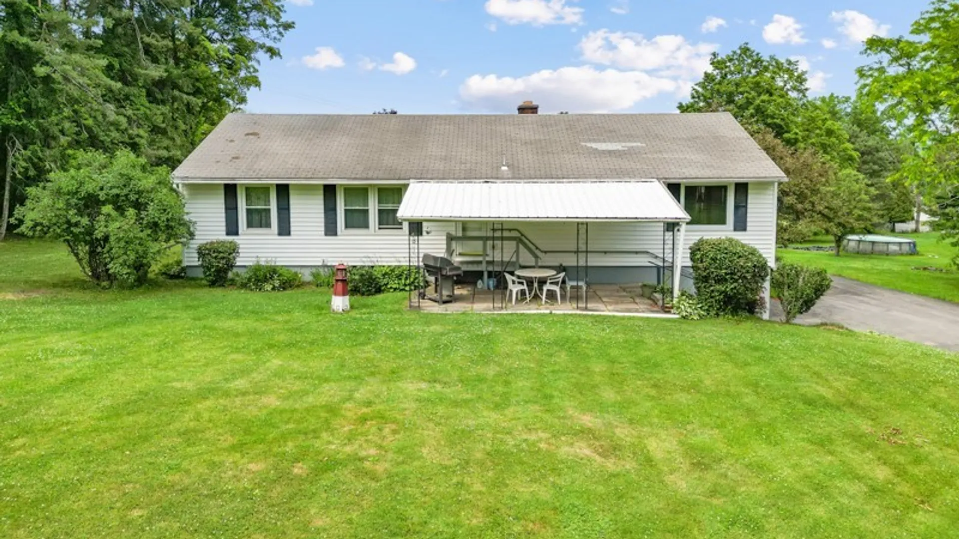 Property at 182 Hinman rd, German Flatts, NY 13407 13