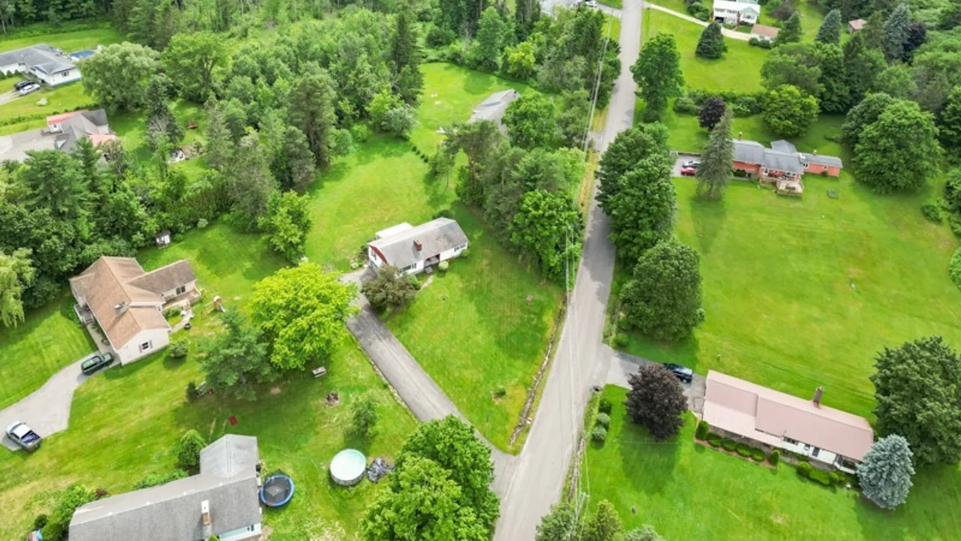 Property at 182 Hinman rd, German Flatts, NY 13407 7