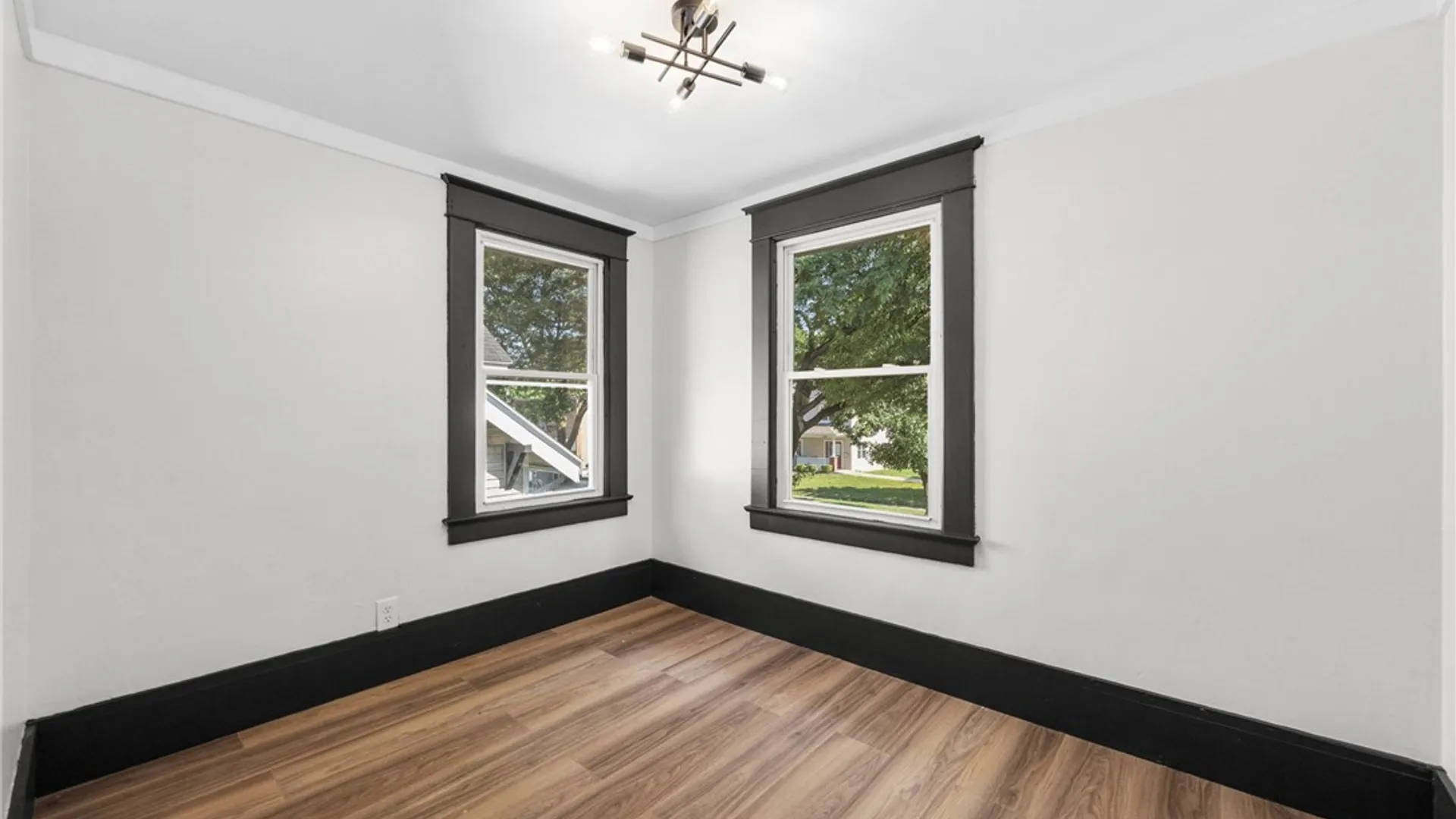 Property at 606 Brooks Avenue, Rochester, NY 14619 14