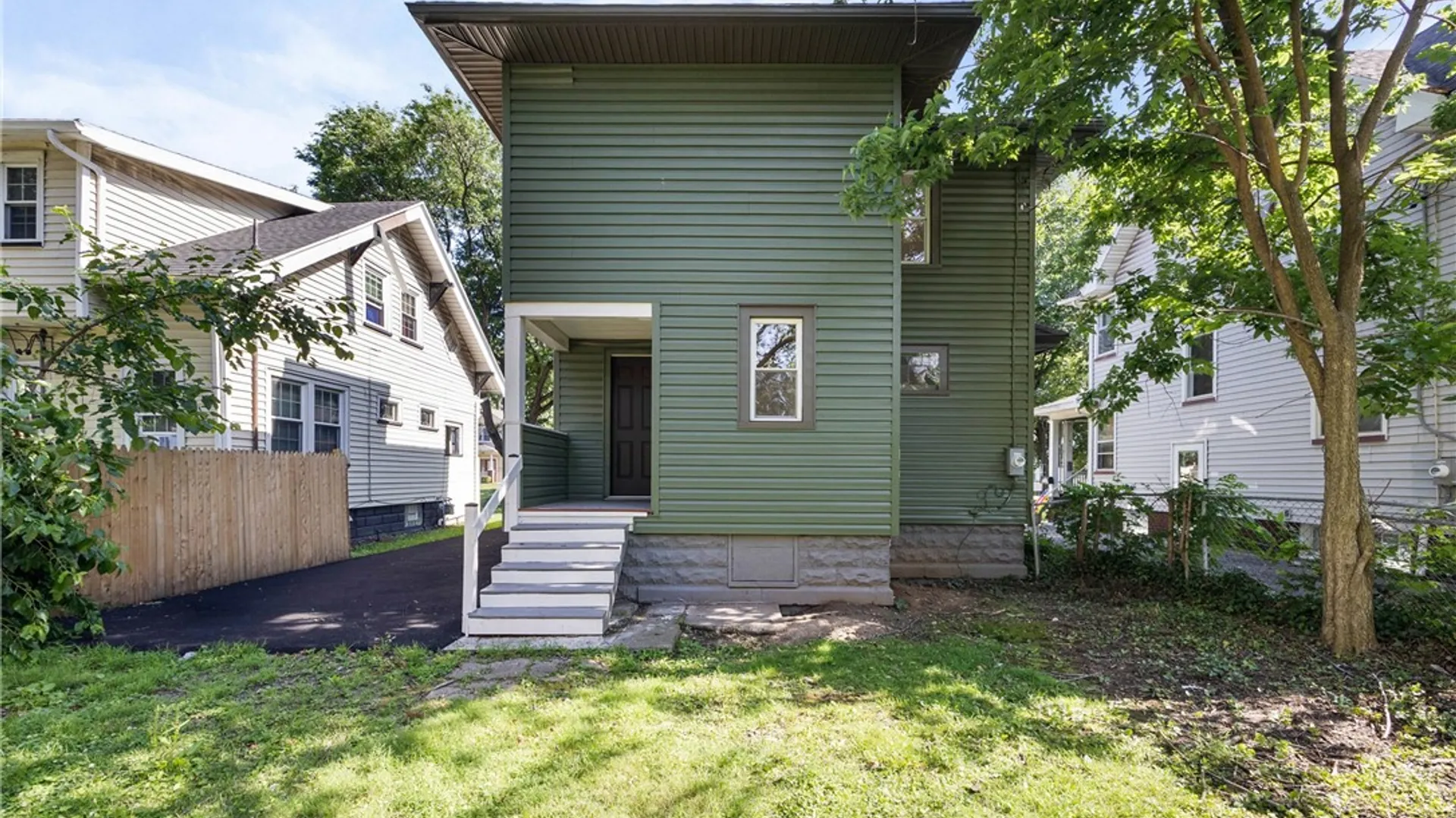 Property at 606 Brooks Avenue, Rochester, NY 14619 20