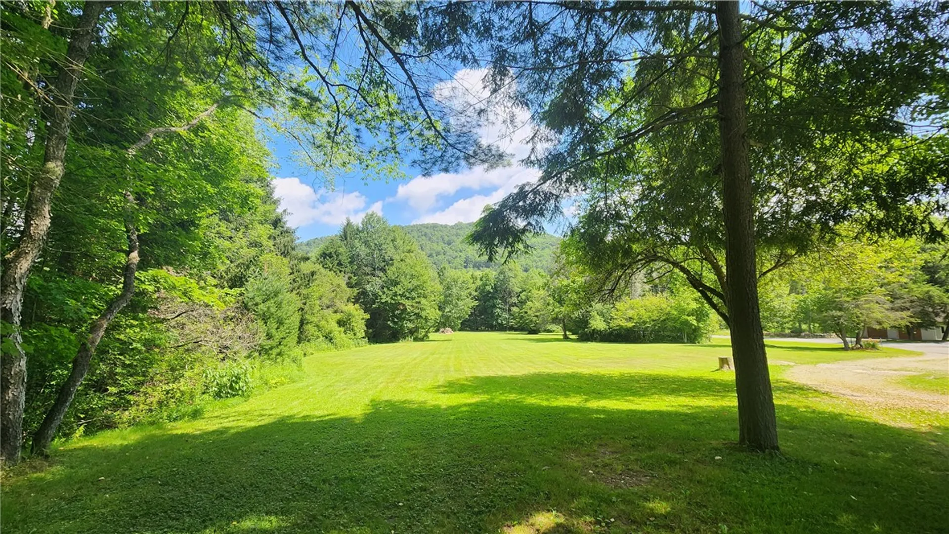 Property at 2 Ichabod Lane, Bradford Town, PA 16701 5