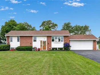 Property at 6058 Baer Road, Wheatfield, NY 14132