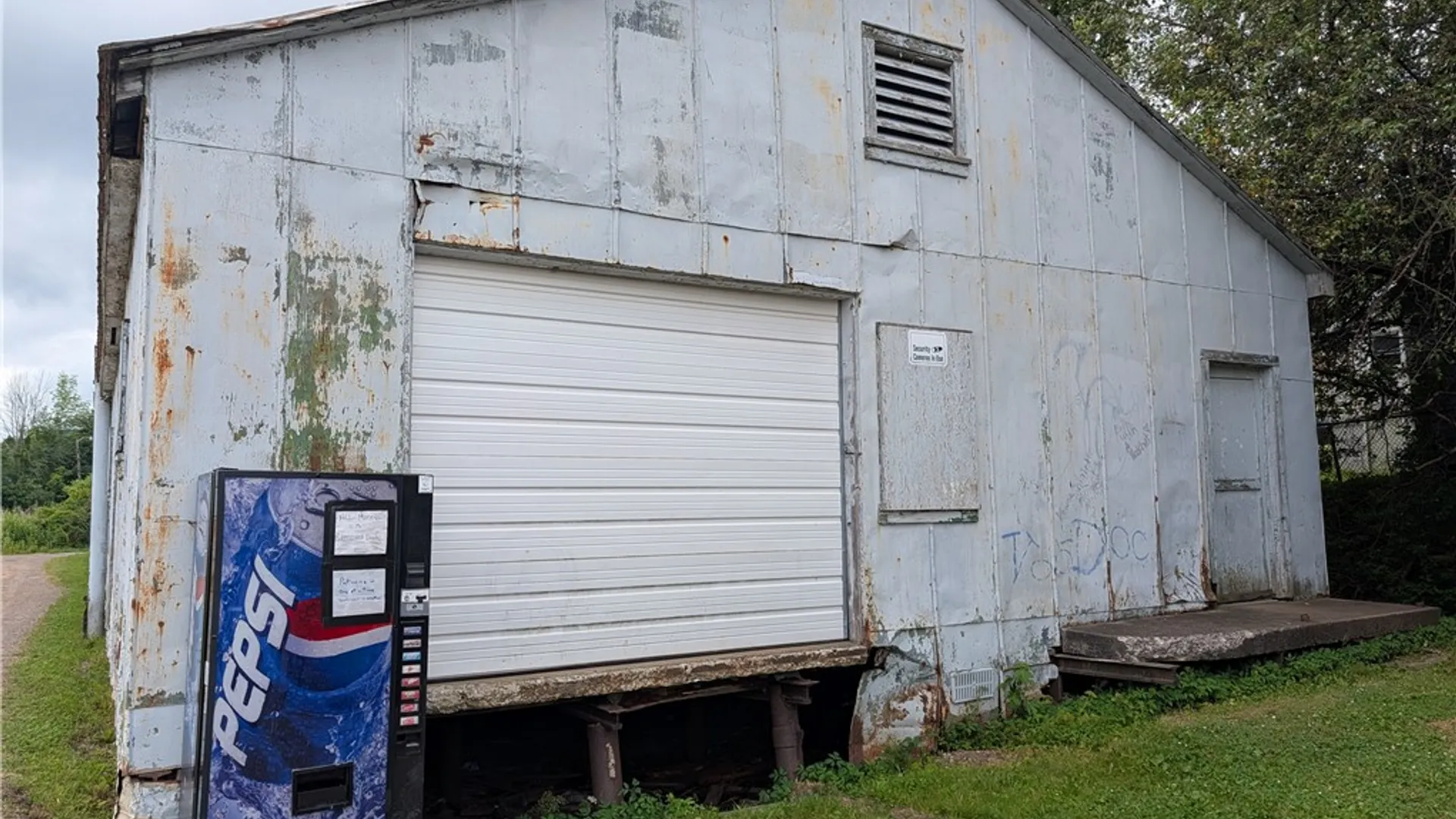 Property at 57 Thompson Avenue, Bradford City, PA 16701 3