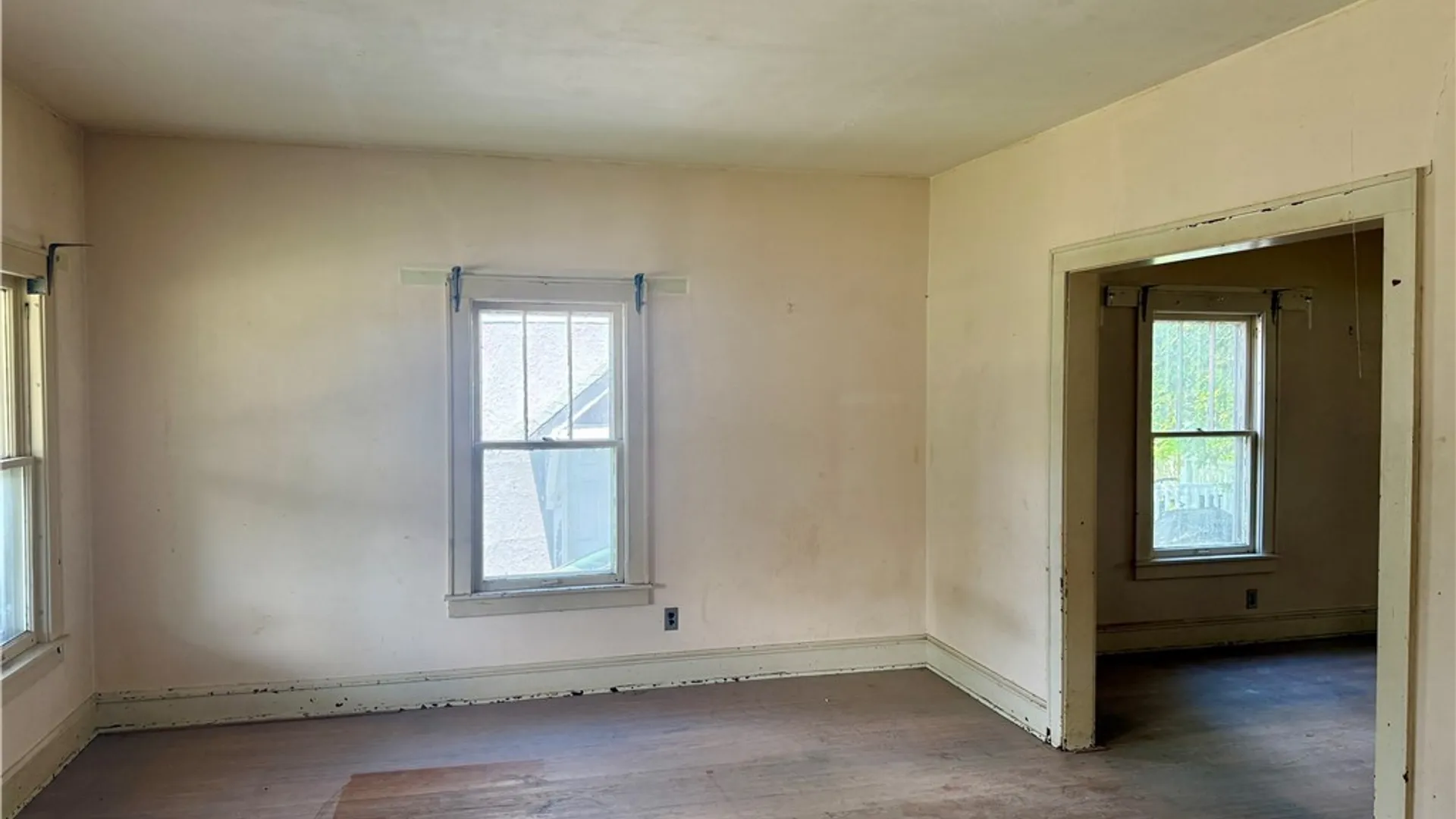 Property at 205 E Linden Street, Rome, NY 13440 7