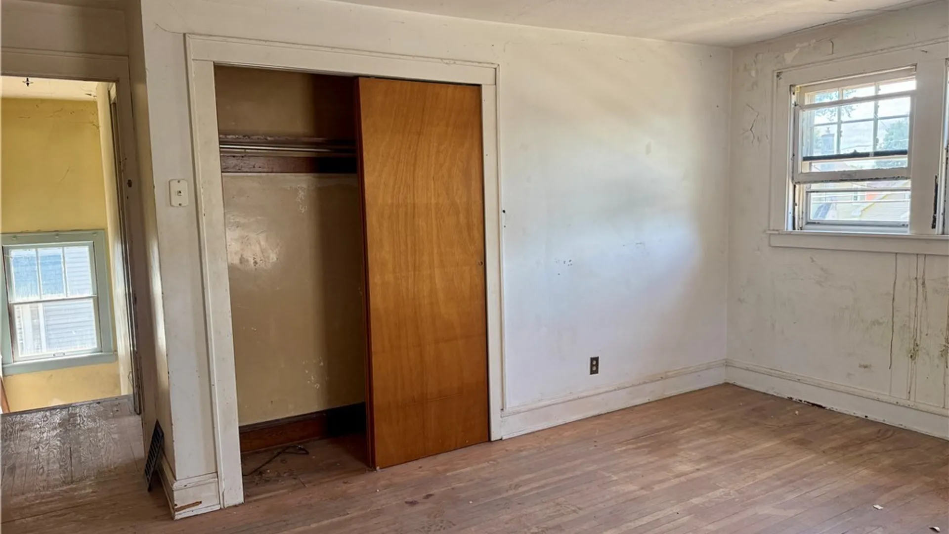 Property at 205 E Linden Street, Rome, NY 13440 20