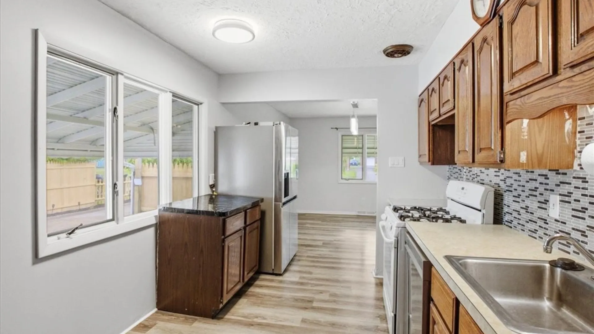 Property at 3 Winkler Drive, Tonawanda, NY 14150 7