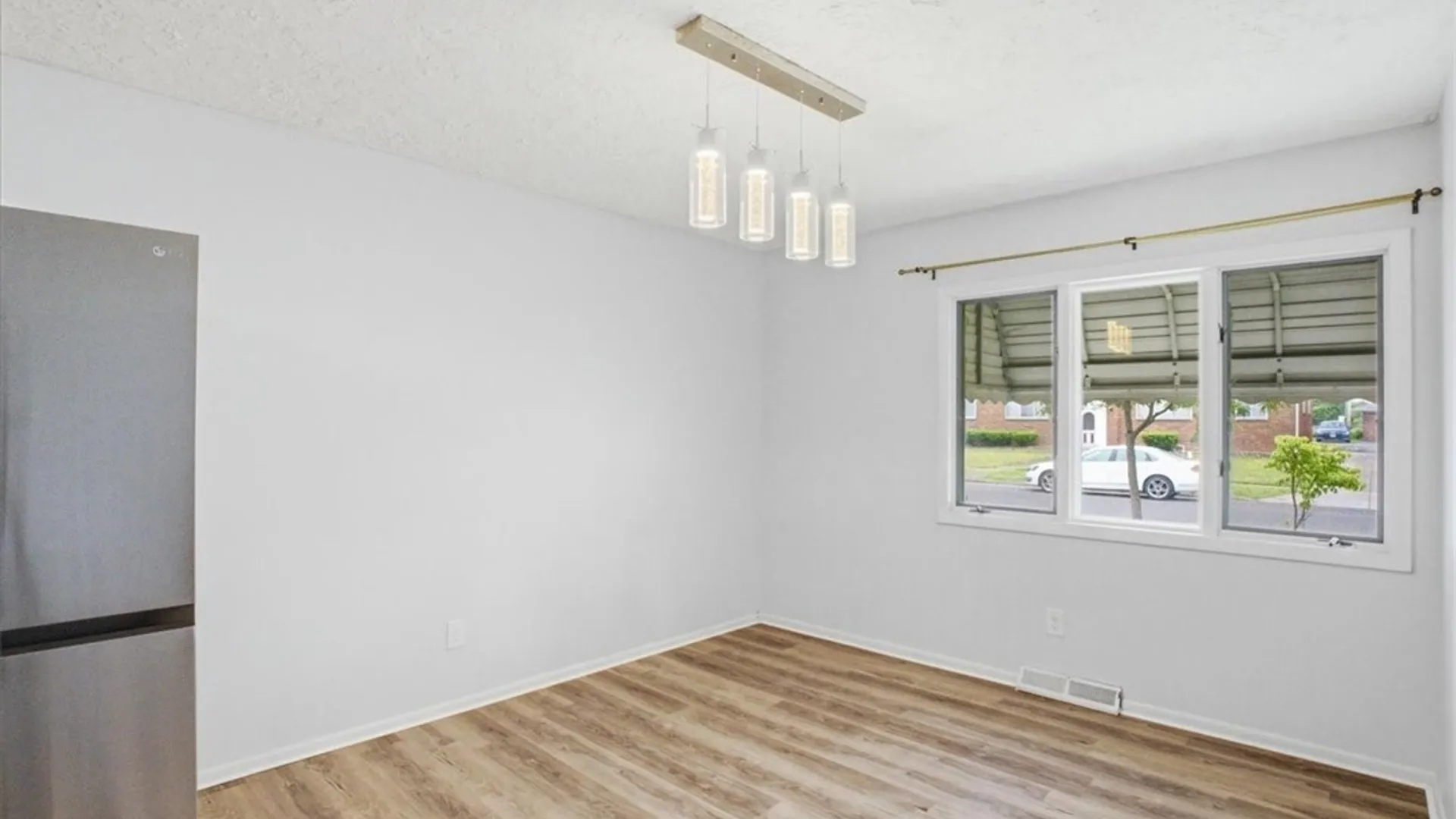 Property at 3 Winkler Drive, Tonawanda, NY 14150 9