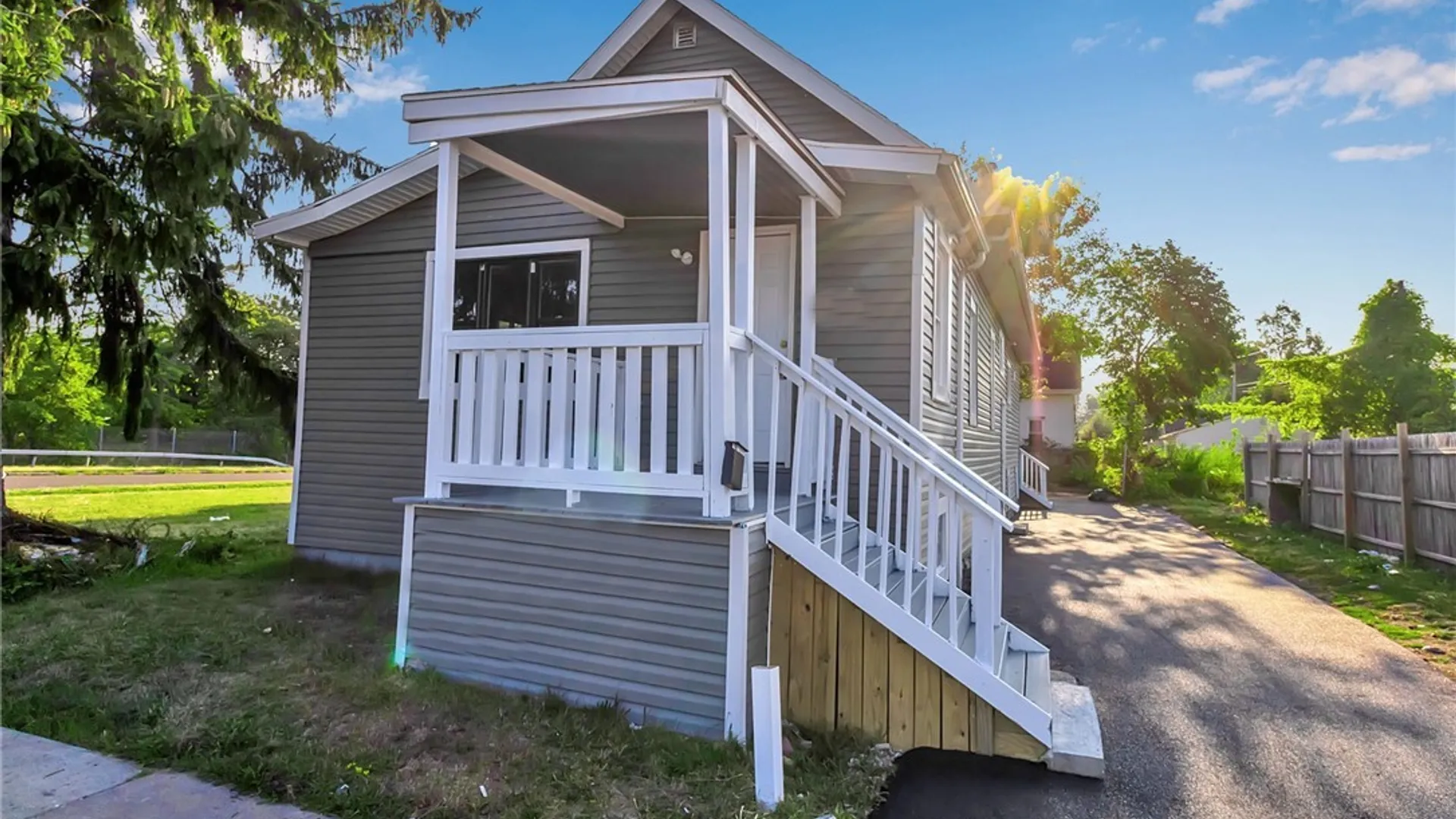 Property at 535 Grider Street, Buffalo, NY 14215 3