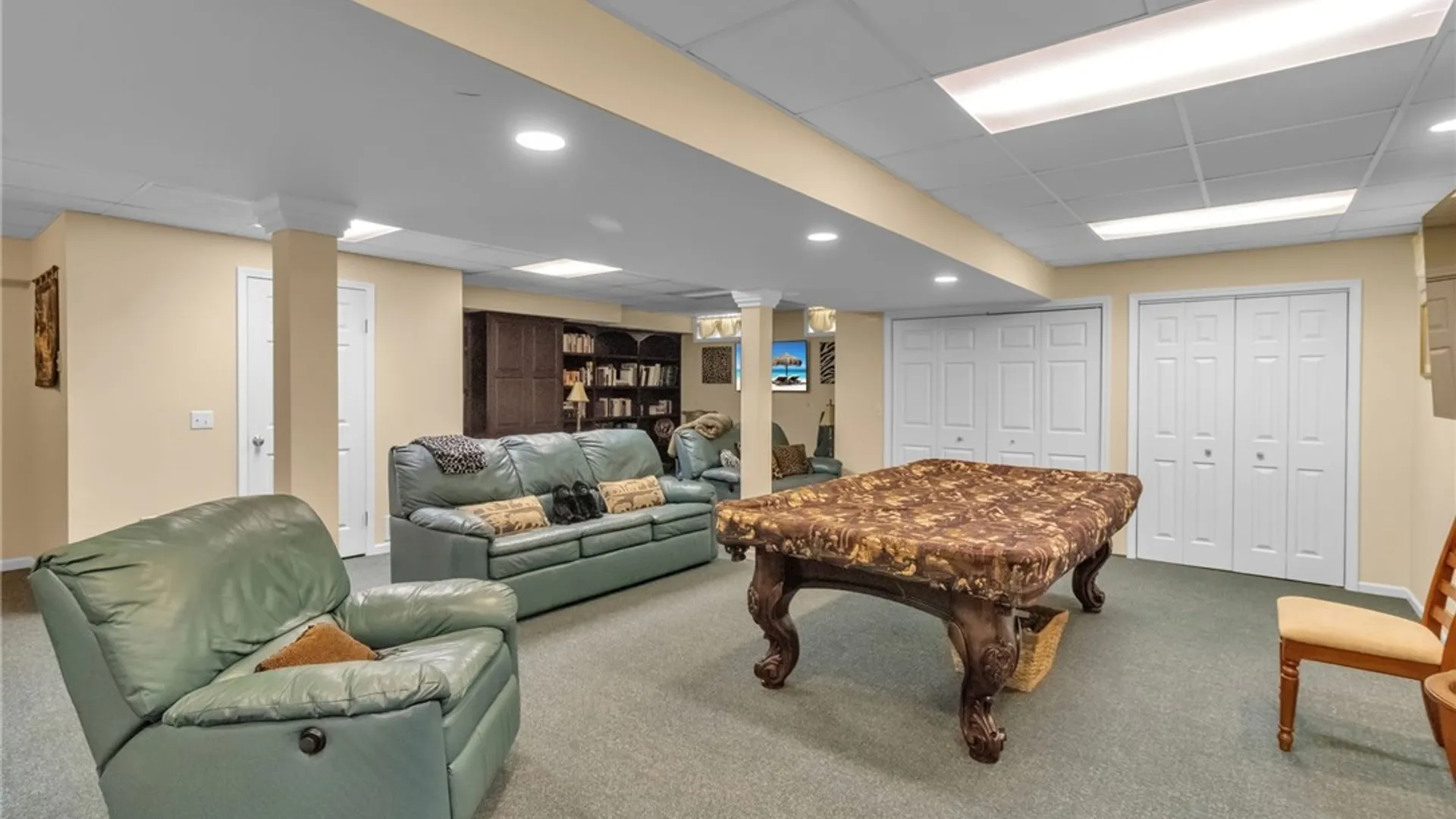 Property at 103 Sunset Boulevard, Evans, NY 14006 39