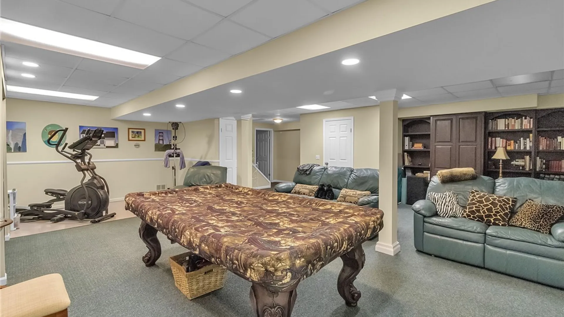 Property at 103 Sunset Boulevard, Evans, NY 14006 40