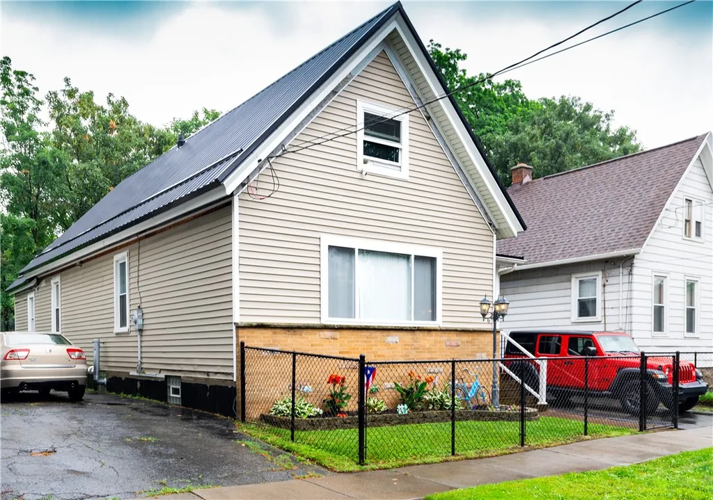 Property at 6 Woodrow Street, Rochester, NY 14606