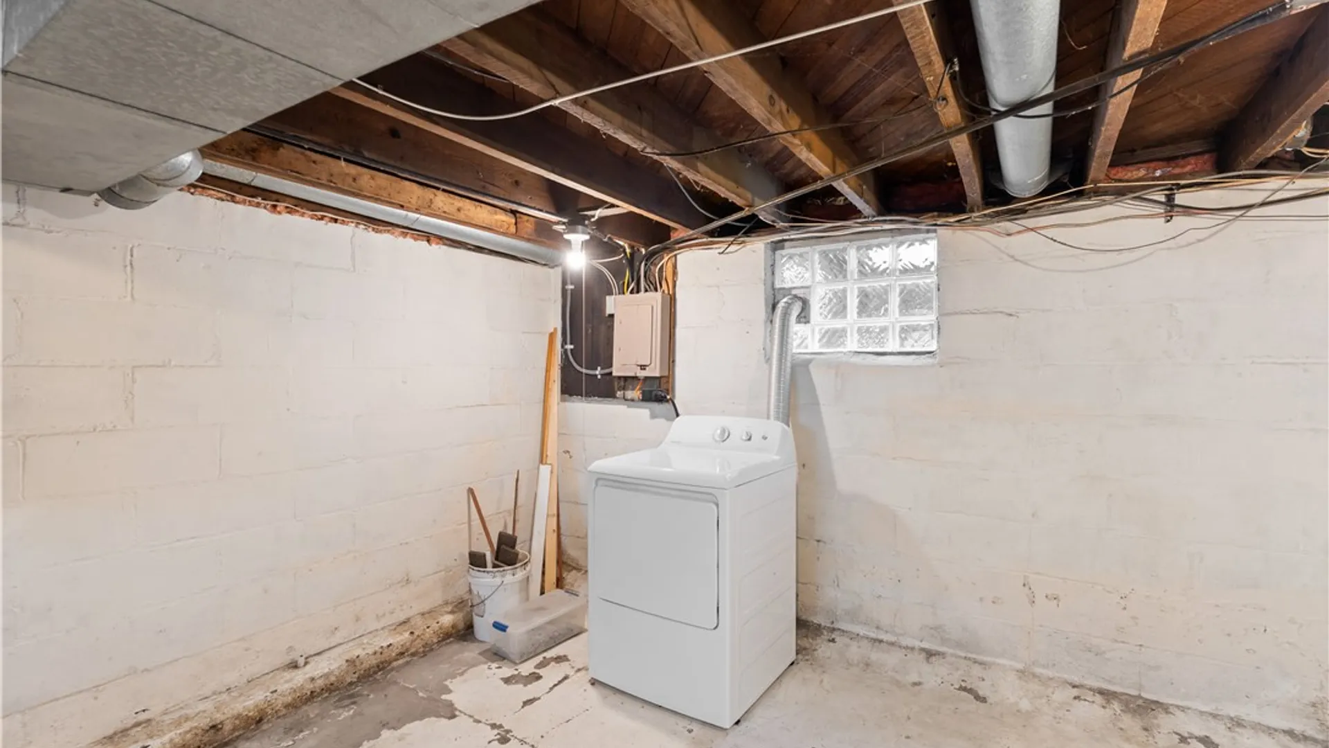 Property at 225 West Chestnut Street, East Rochester, NY 14445 34