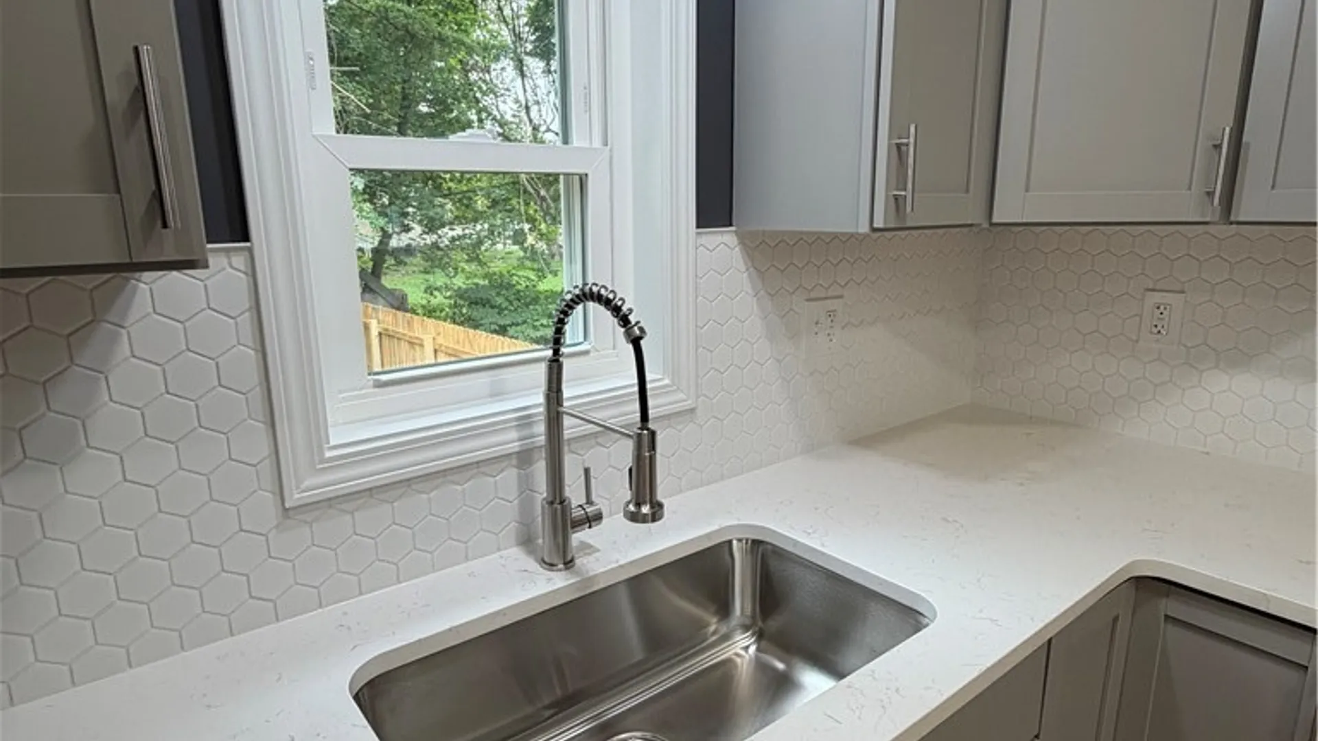 Property at 104 Elmhurst Avenue, Syracuse, NY 13207 14