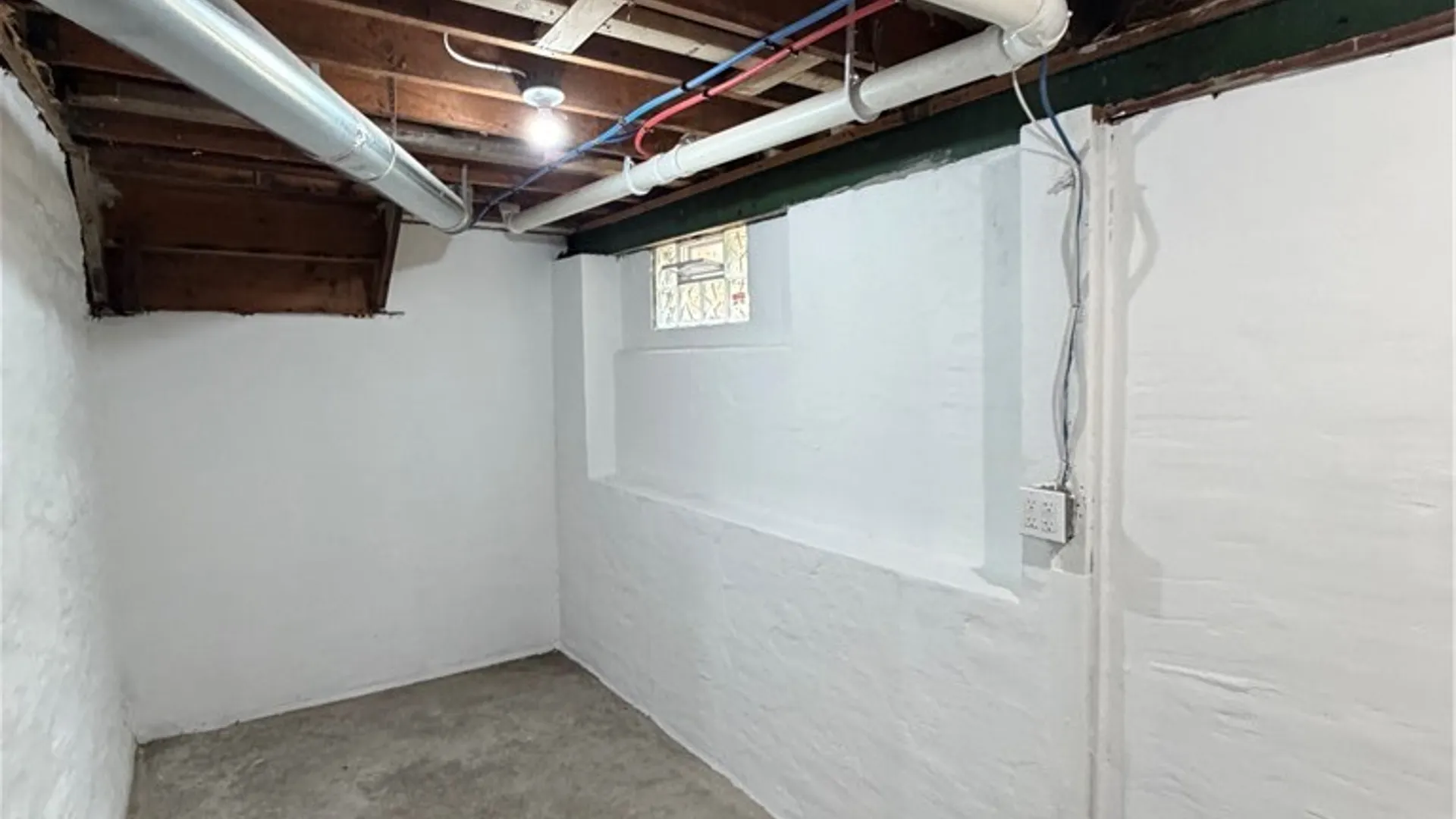 Property at 104 Elmhurst Avenue, Syracuse, NY 13207 42