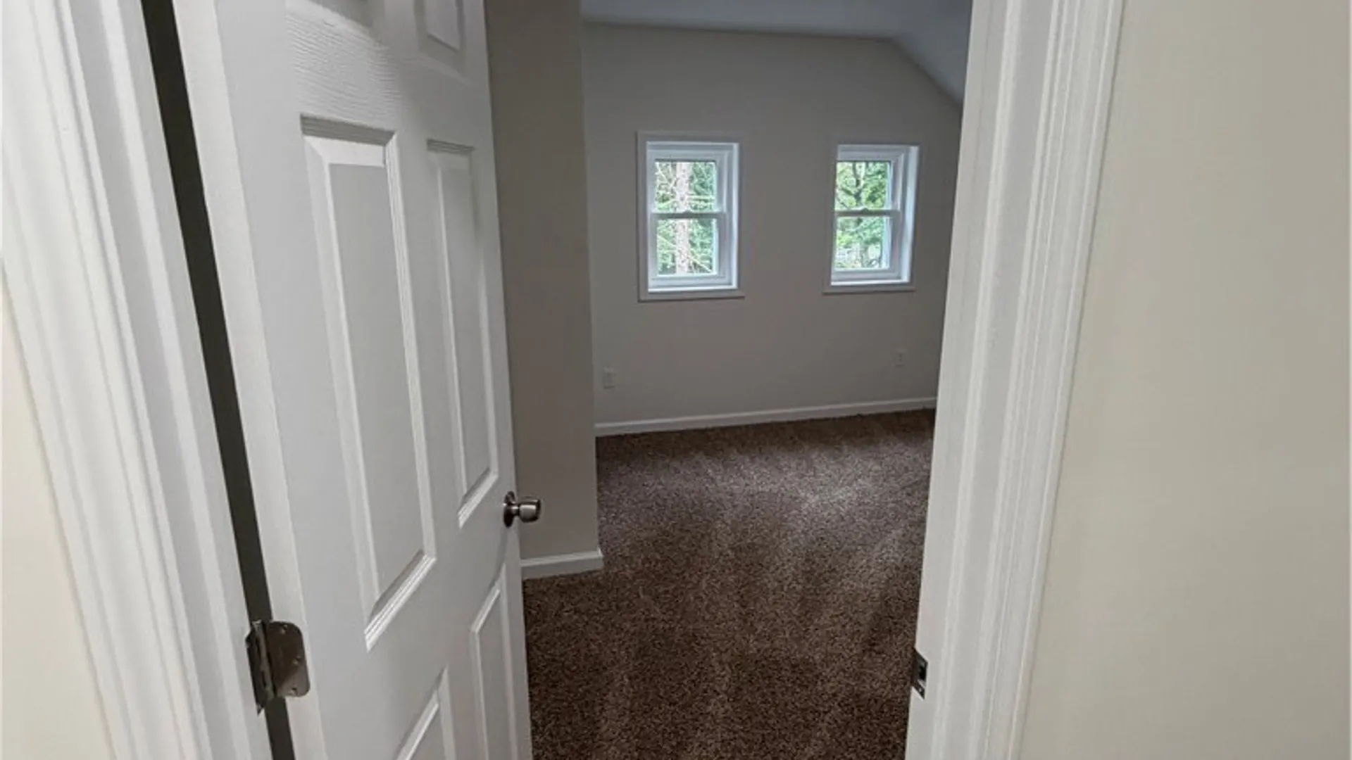 Property at 104 Elmhurst Avenue, Syracuse, NY 13207 24