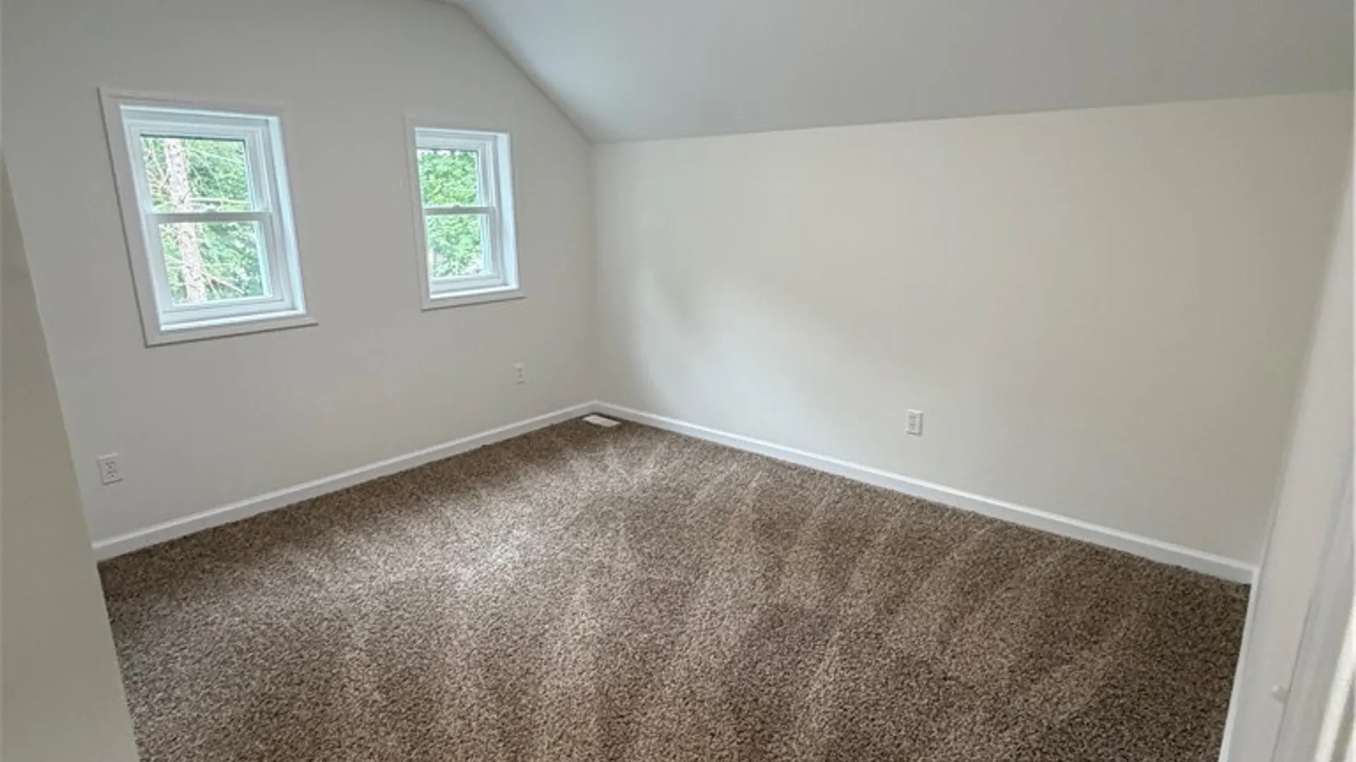 Property at 104 Elmhurst Avenue, Syracuse, NY 13207 25