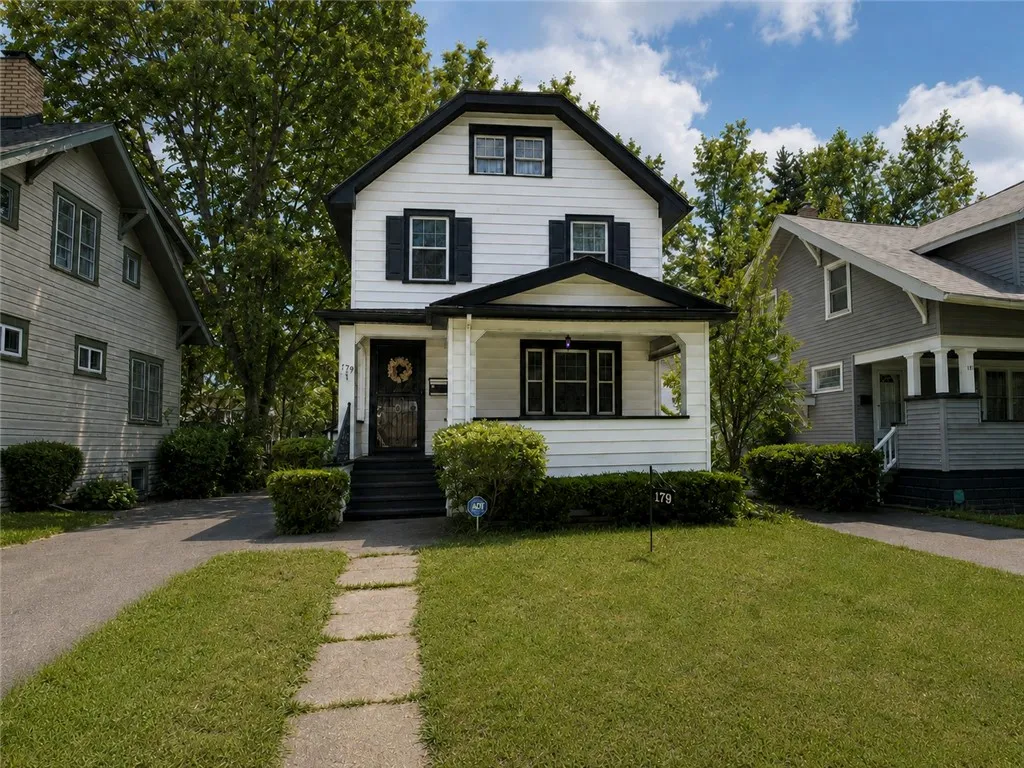 Property at 179 Roxborough Road, Rochester, NY 14619