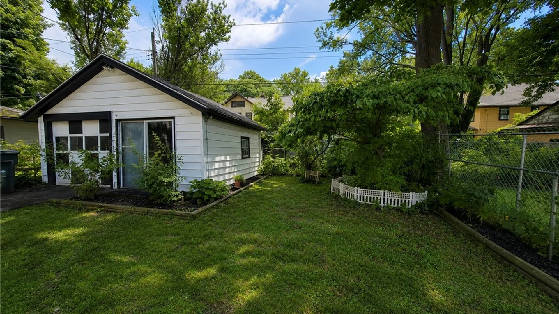 Property at 179 Roxborough Road, Rochester, NY 14619 32