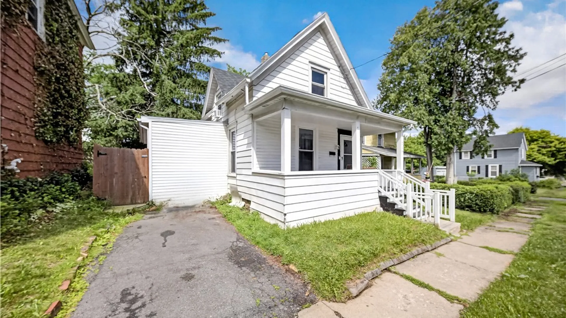 Property at 209 Hazelhurst Avenue, Syracuse, NY 13206 4