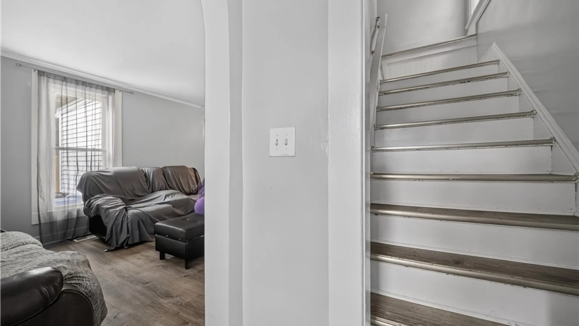 Property at 209 Hazelhurst Avenue, Syracuse, NY 13206 6