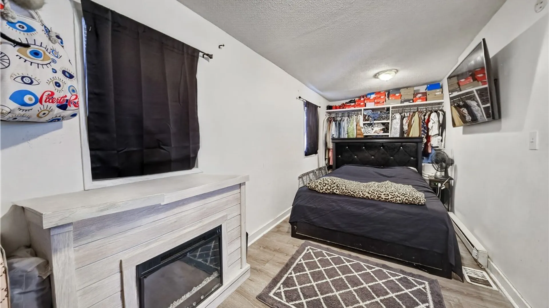 Property at 209 Hazelhurst Avenue, Syracuse, NY 13206 14
