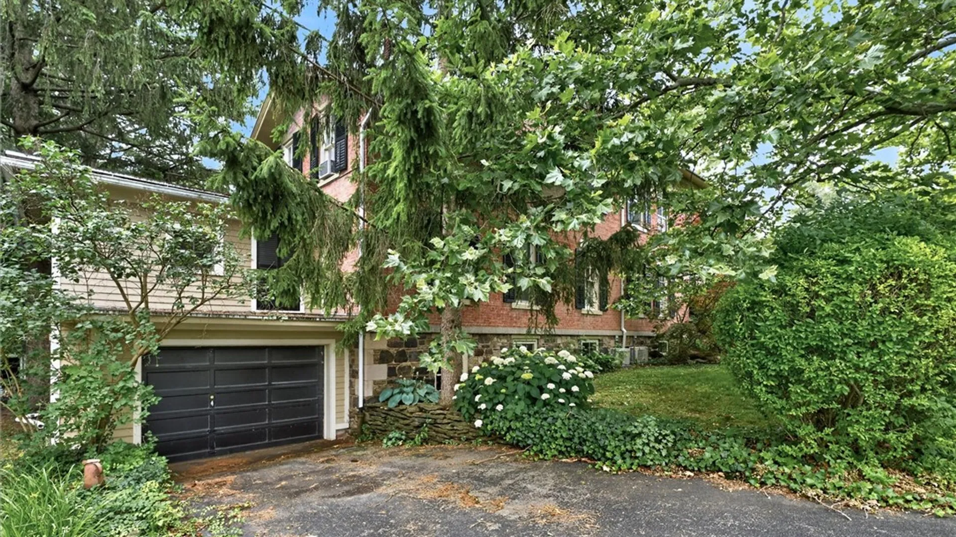 Property at 47 Sly Street, Canandaigua City, NY 14424 7