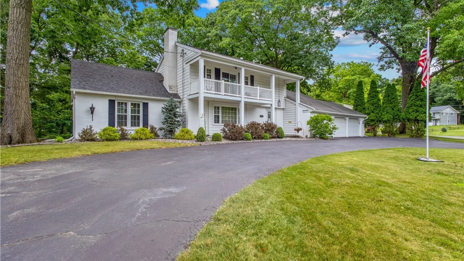 Property at 111 Treeland Circle, Geddes, NY 13219 4
